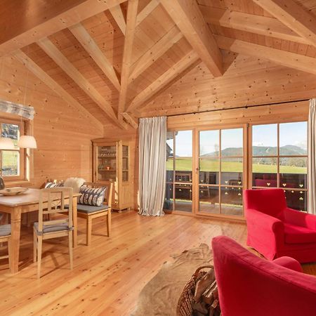 Ski in/Ski out Chalets Tauernlodge by Schladming-Appartements Rum bild