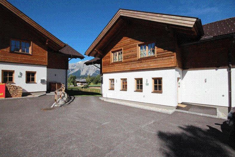 Ski in/Ski out Chalets Tauernlodge by Schladming-Appartements Exteriör bild