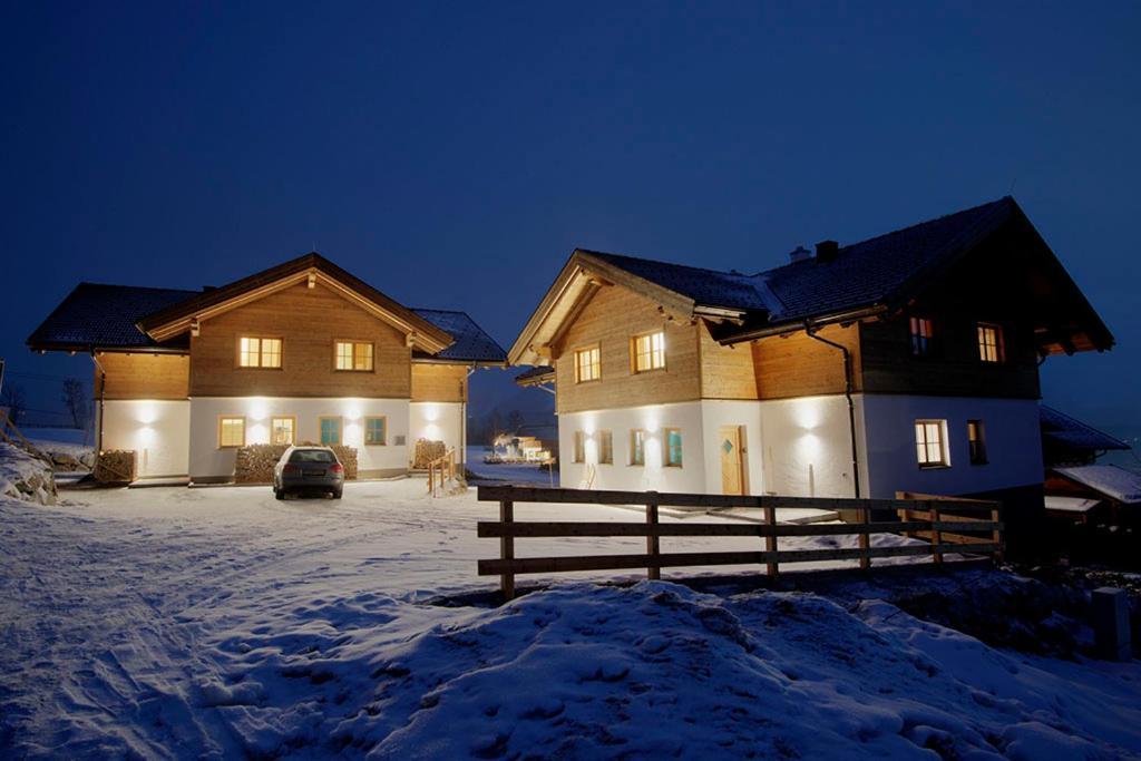 Ski in/Ski out Chalets Tauernlodge by Schladming-Appartements Exteriör bild