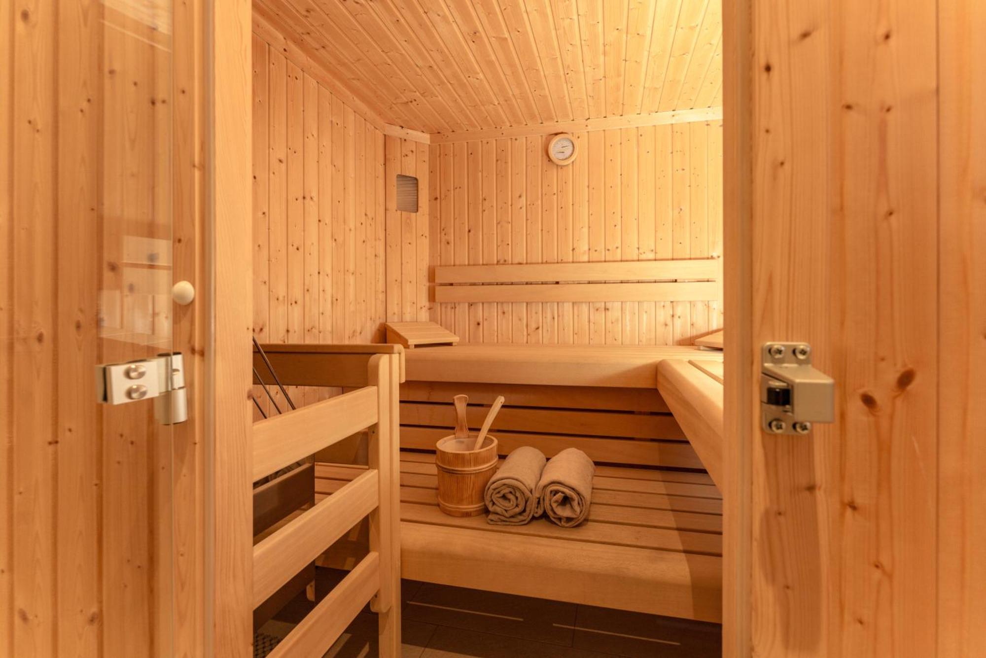 Ski in/Ski out Chalets Tauernlodge by Schladming-Appartements Rum bild