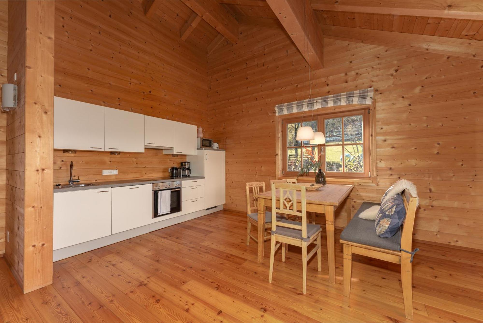 Ski in/Ski out Chalets Tauernlodge by Schladming-Appartements Rum bild